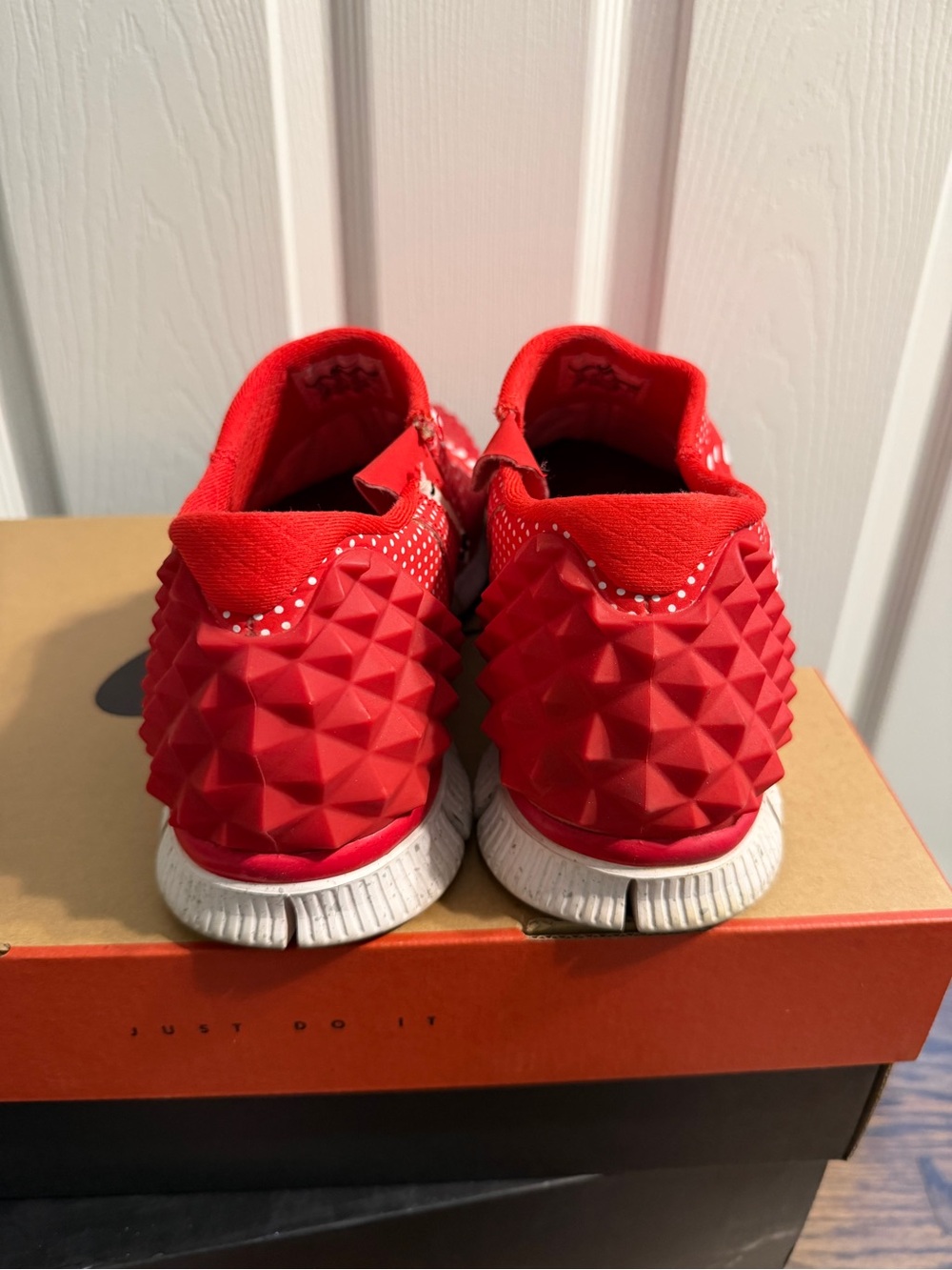 Nike Free Orbit 2 Red/White Size 12 - Picture 3 of 5
